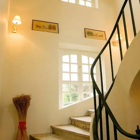 Frühstückspension Chateau Les Cedres 4*