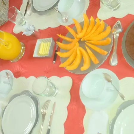 Frühstückspension Chateau Les Cedres Bretteville-l'Orgueilleuse